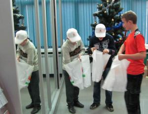 Фото к В информационном центре – новогодние утренники