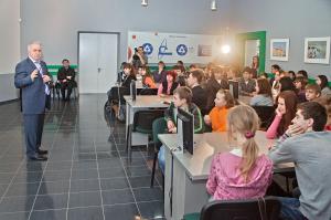 Фото к Открытие социальной медиатеки в День Российской науки.