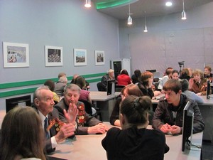 Фото к Встреча с ветеранами в преддверии Дня Победы.