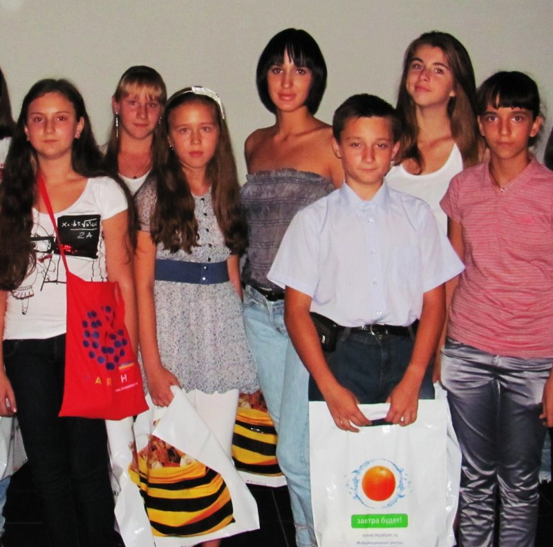 Фото к Веселые знайки в гостях у информационного центра