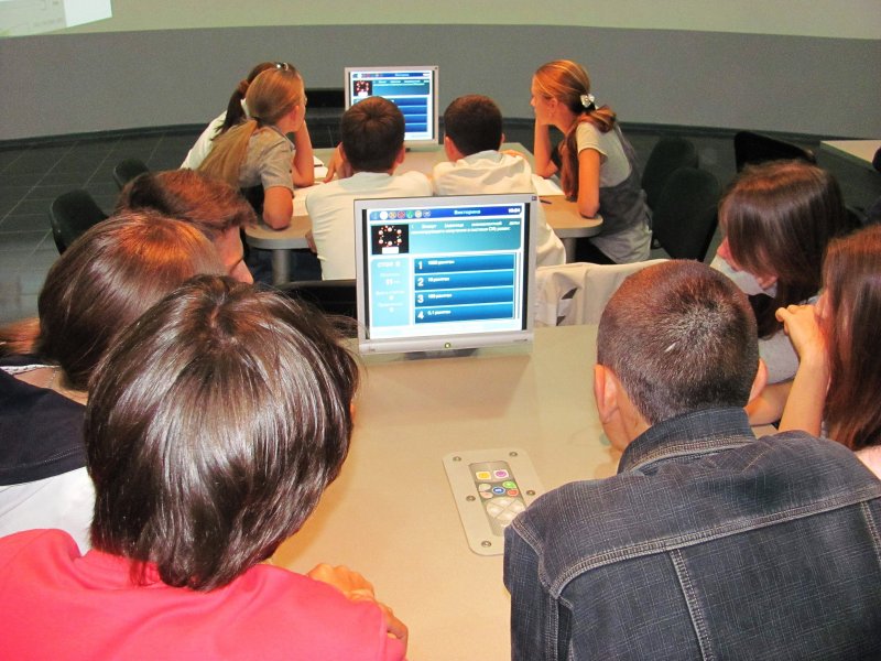 Фото к Научно-популярный лекторий с успехом начал свою работу