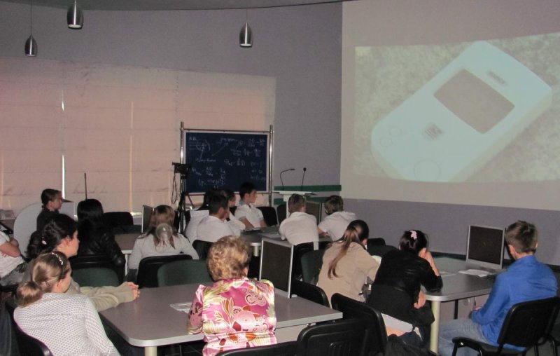 Фото к В инфоцентре обсудили тему «Экология энергетики» 