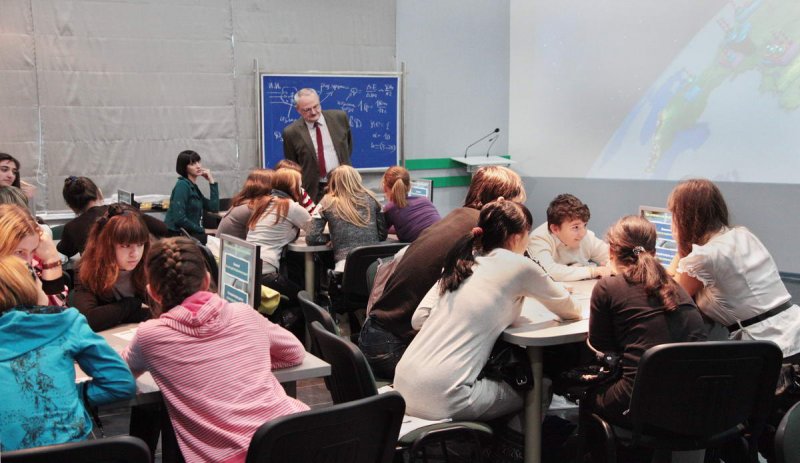 Фото к Состоялся Фестиваль технических знаний и творчества молодежи Дона «Инженерные таланты — сильной России!»