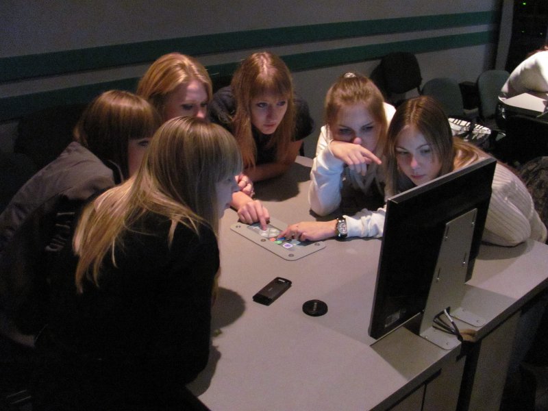 Фото к Очередные финалисты викторины «Апельсин» определены