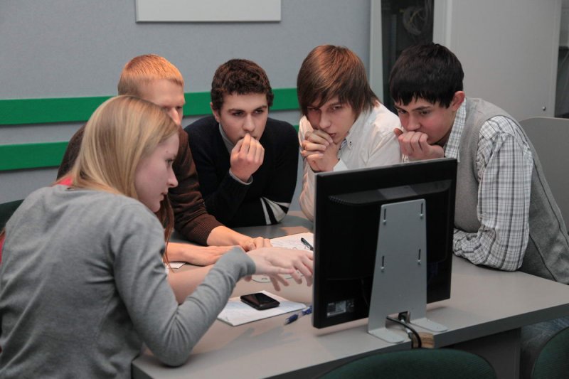 Фото к Стали известны победители викторины  «Апельсин» и конкурса «Будущее — это мы» 