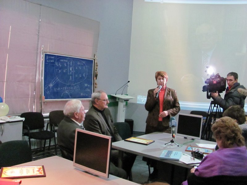 Фото к ДЕНЬ НАУКИ В ИНФОРМАЦИОННОМ ЦЕНТРЕ ПО АТОМНОЙ ЭНЕРГИИ