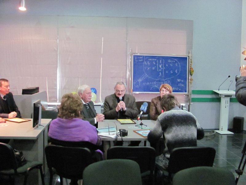 Фото к ДЕНЬ НАУКИ В ИНФОРМАЦИОННОМ ЦЕНТРЕ ПО АТОМНОЙ ЭНЕРГИИ