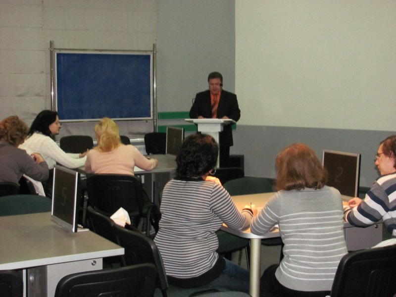 Фото к Презентация программы «Безопасное обращение с РАО в России»