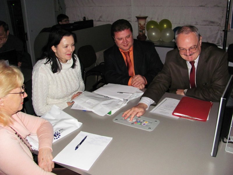 Фото к Презентация программы «Безопасное обращение с РАО в России»