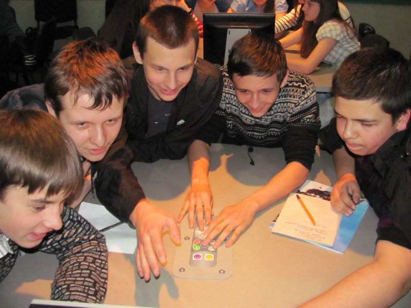 Фото к Путь в полуфинал «Апельсина» лежит через Интернет