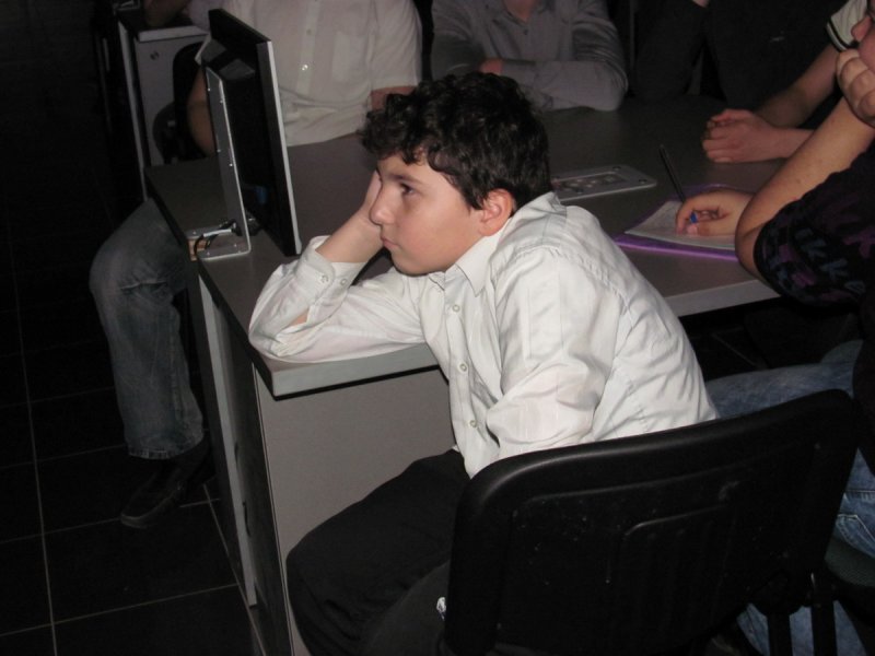 Фото к О суперкомпьютерах старшеклассники узнали на «Апельсине»