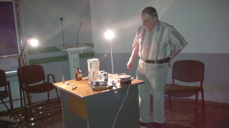 Фото к На вопрос «Что может физика?» ответили профессора Южного федерального университета