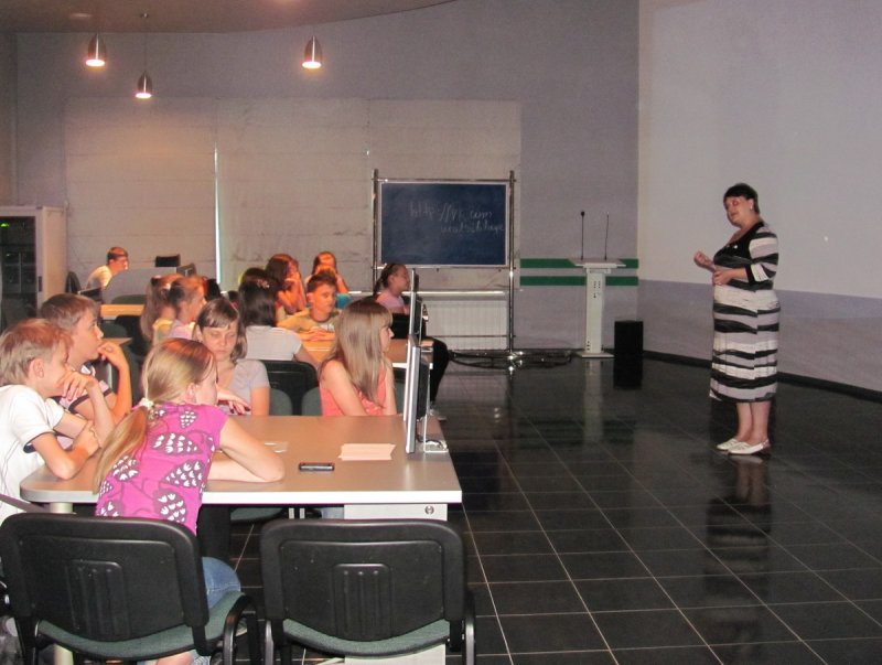 Фото к Общероссийский День библиотекаря в Информационном центре