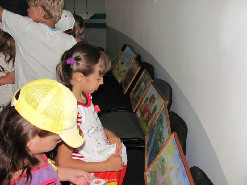 Фото к Открытие выставки «Зеленая планета глазами детей»