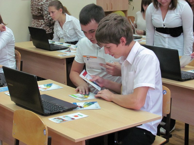 Фото к Информационный центр по атомной энергии Ростова-на-Дону принял участие в открытии первого в Южном регионе «атом-класса»