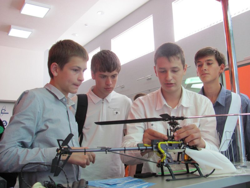 Фото к Фестиваль технического творчества «ТехноLand» в информационном центре по атомной энергии.