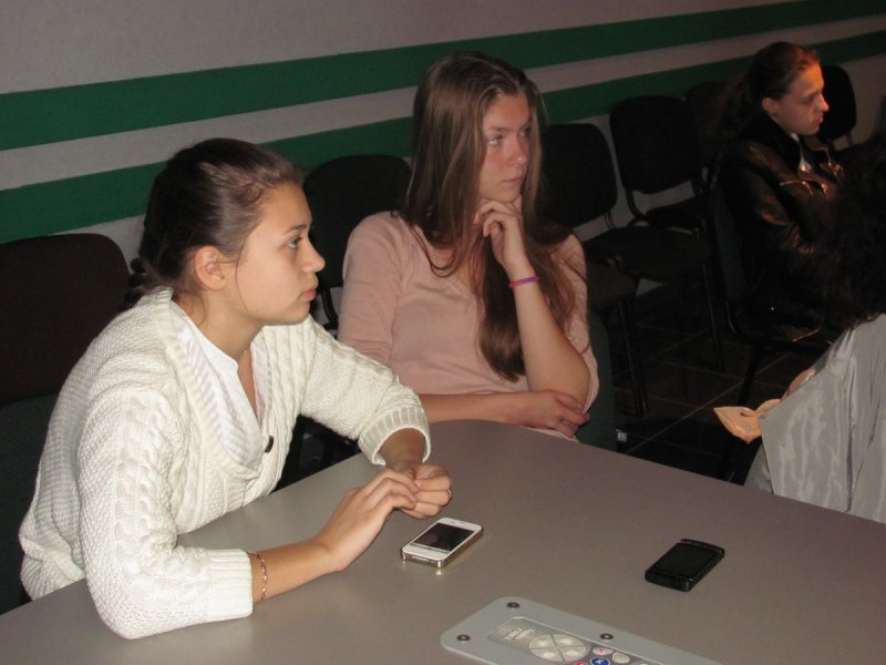 Фото к Юные медики узнают о радиации и ядерной медицине в ростовском информационном центре