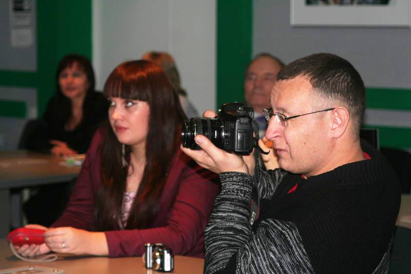 Фото к Информационный центр посетили журналисты трех областей центральной России