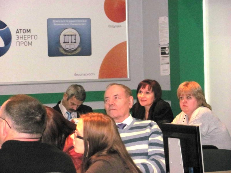 Фото к Информационный центр посетили журналисты трех областей центральной России