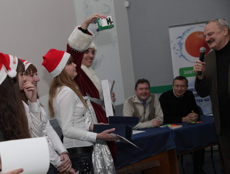 Фото к Будущие экономисты успешно сдали экзамен по атомной энергетике