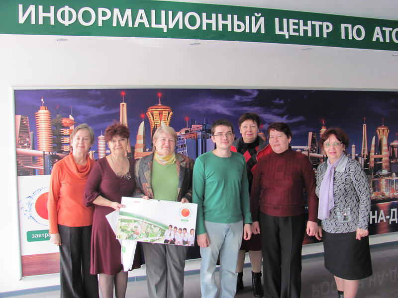 Фото к Очередной выпуск слушателей «Компьютерной академии для пожилых людей»