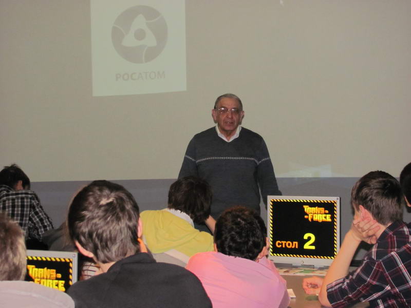 Фото к Школьники познакомились с сверхпроводимостью