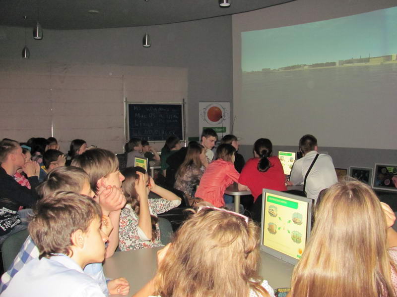 Фото к Физический марафон финишировал в информационном центре по атомной энергии