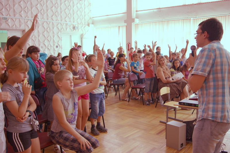 Фото к Атомная тема в детском летнем лагере