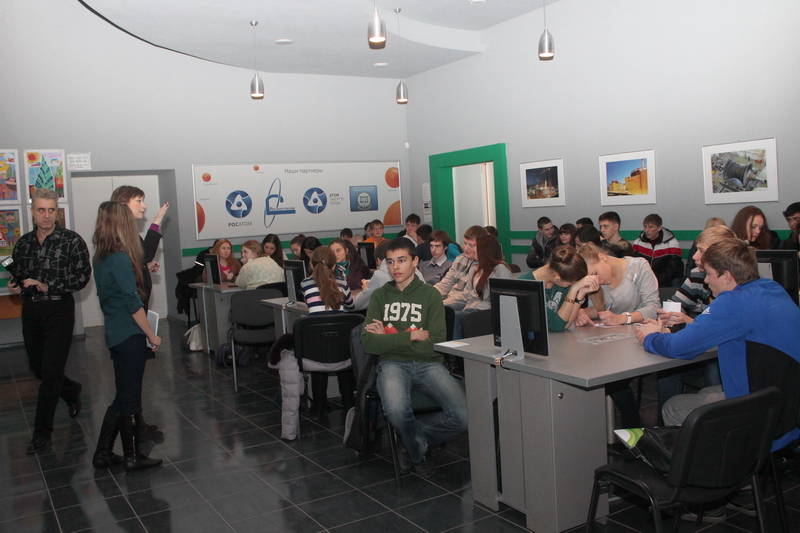 Фото к «Твой курс: ИТ для молодёжи»