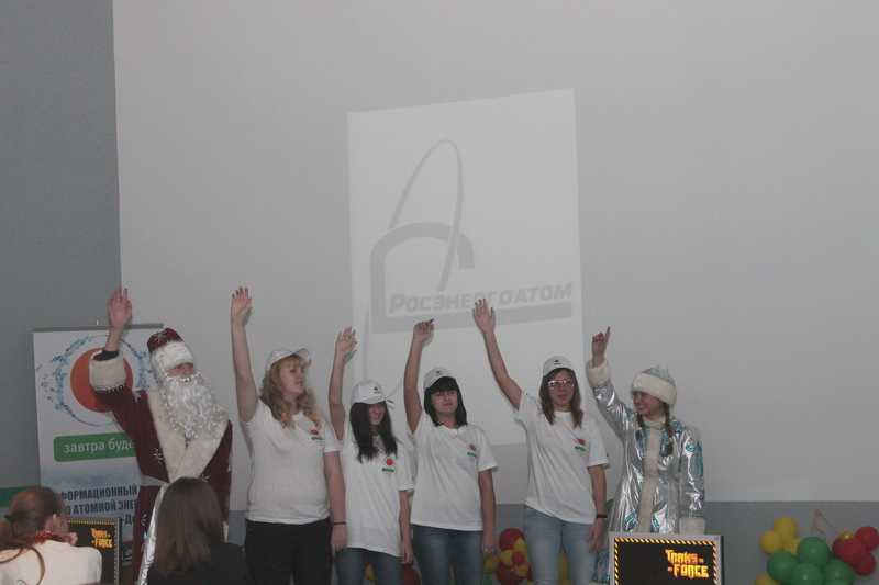 Фото к Новогодний финал в клубе «Умный апельсин»