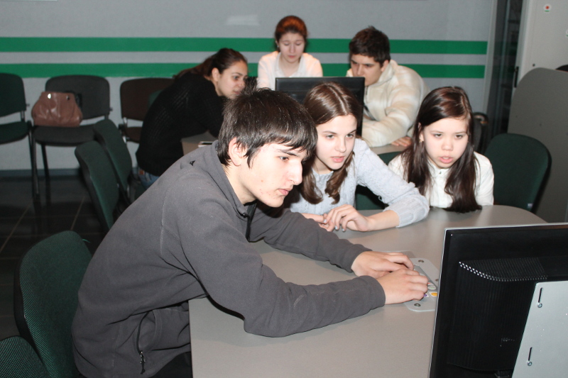 Фото к Металл обладает свойством…памяти