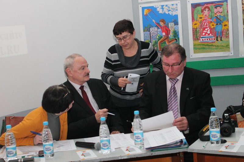 Фото к Дети заботятся о водных ресурсах