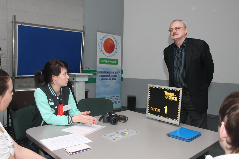 Фото к Занятия Областной школы юнкоров