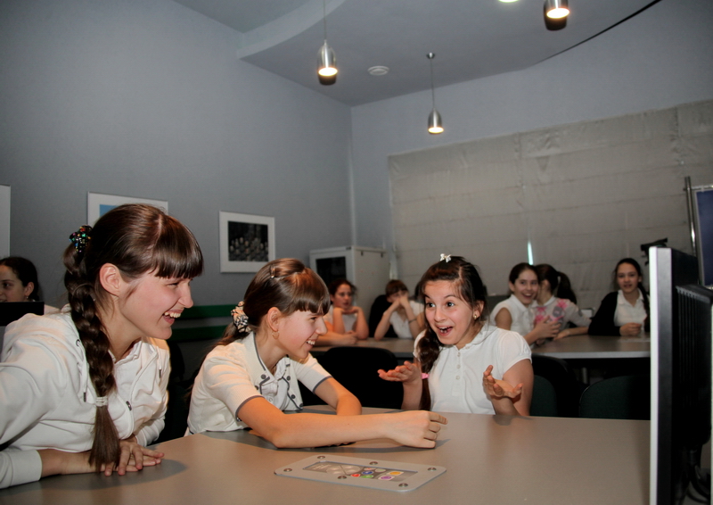 Фото к «День микромира»