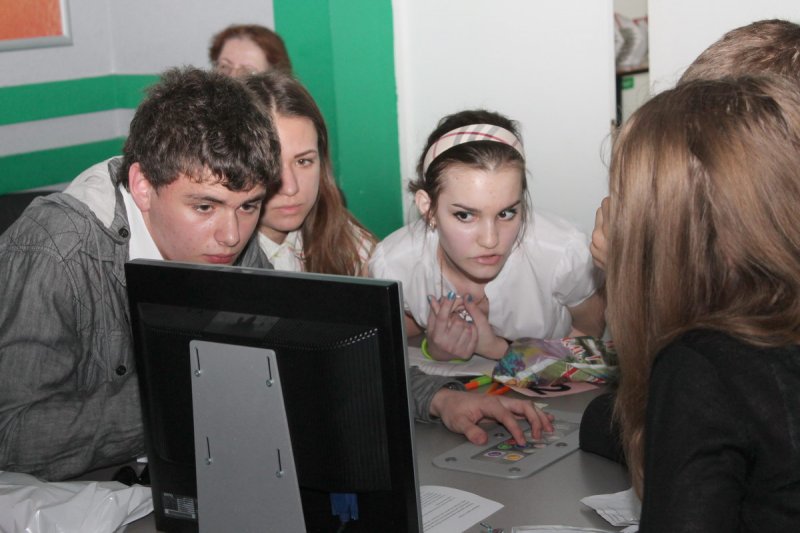 Фото к Весенний финал в клубе «Умный апельсин»