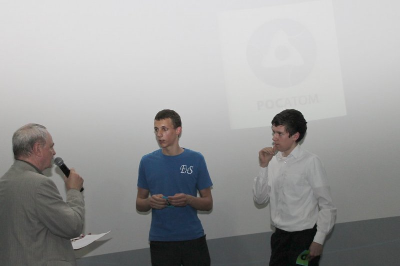 Фото к Весенний финал в клубе «Умный апельсин»