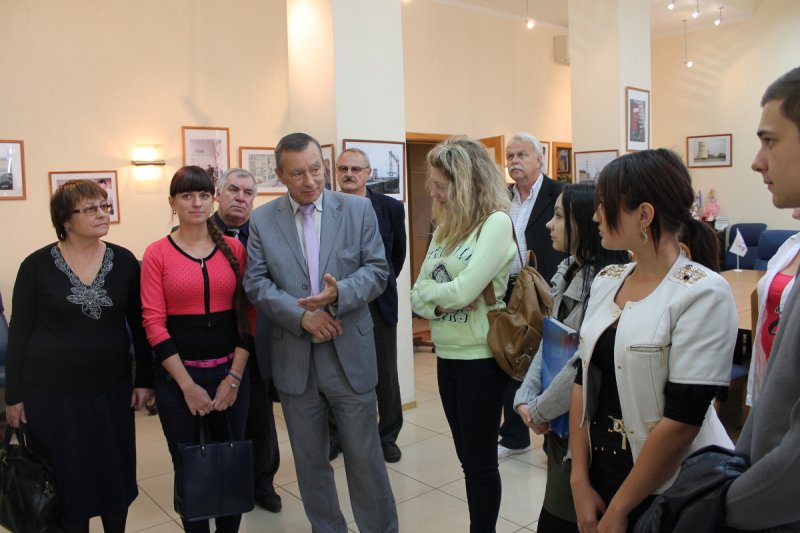 Фото к В областном Доме журналистов прошли встречи атомщиков с будущими журналистами 