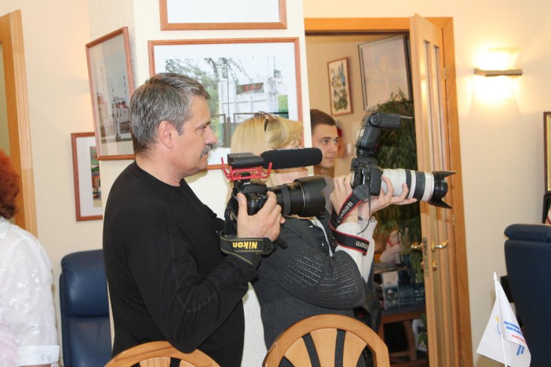 Фото к В областном Доме журналистов прошли встречи атомщиков с будущими журналистами 