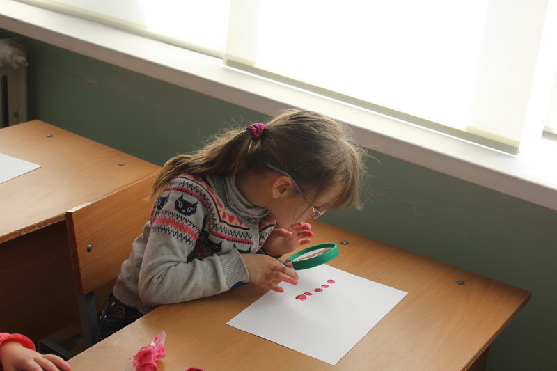 Фото к Юные ростовчане заФИКСИровали отпечатки пальцев