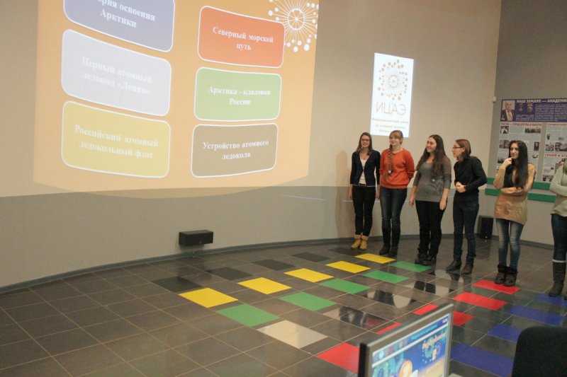 Фото к Новая интеллектуальная игра с успехом стартовала в информационном центре по атомной энергии