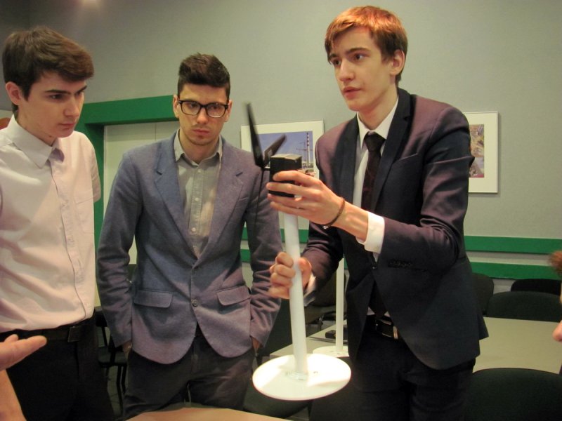 Фото к Более 600 человек посетили Информационный центр по атомной энергии г. Ростова-на-Дону в рамках Всероссийской  недели высоких технологий