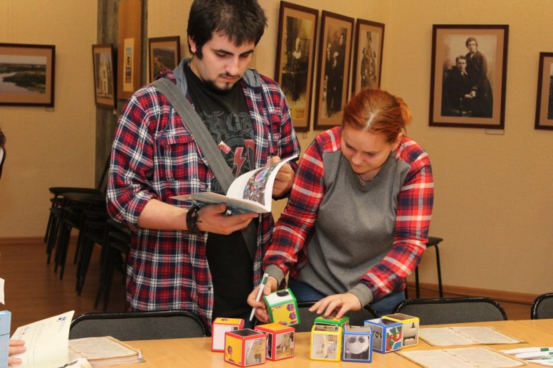 Фото к  Более 200 ростовчан посетили площадку ИЦАЭ «В гостях у ядерщика» в рамках всероссийской акции Библионочь-2015