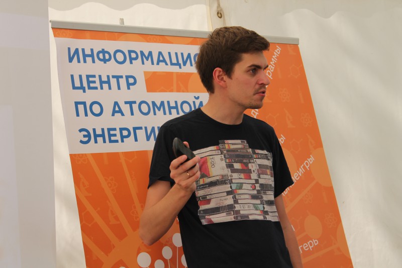 Фото к «Ростов-2015», день второй: экология, фактчекинг и атомный зорб-футбол
